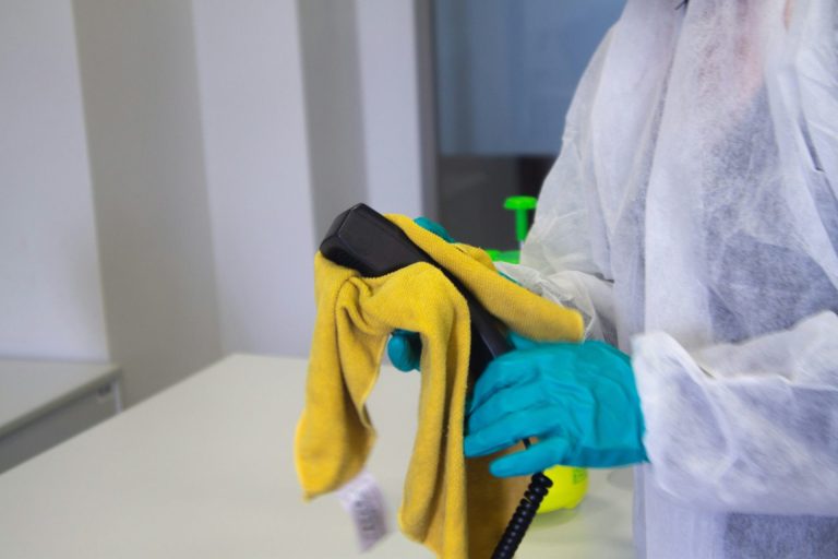 Professional cleaning kit